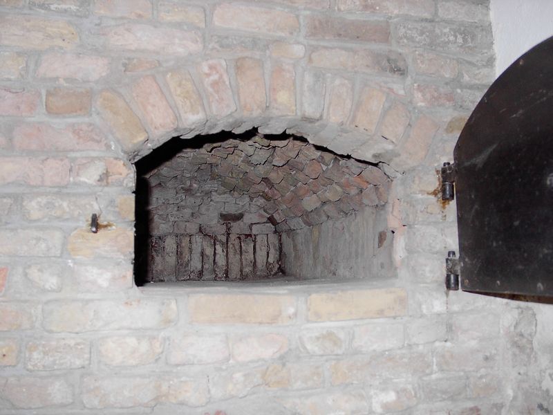 Bestand:Bakoven (2).JPG