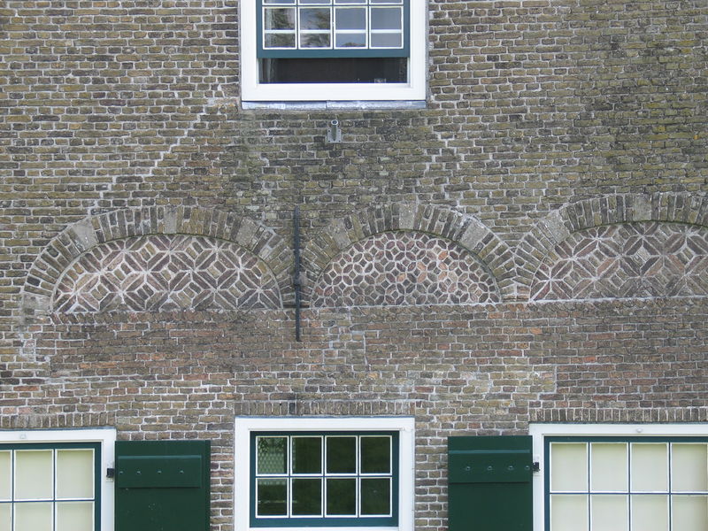 Bestand:Metselwerk bogen.jpg